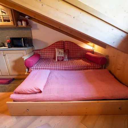 Lägenhet Adda - Mansarda Con Garage Privato