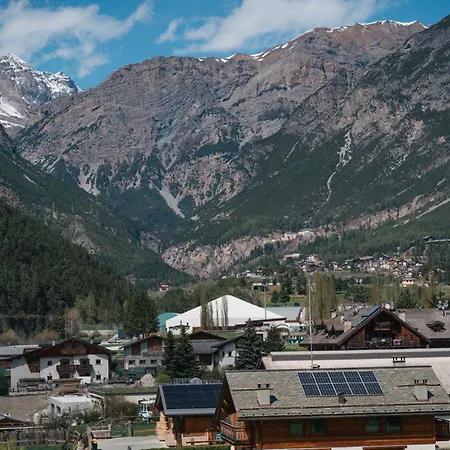 Lägenhet Adda - Mansarda Con Garage Privato